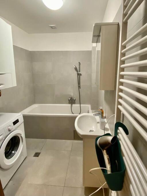 Spacious 2Br Apartment 6Min From Prague Castle! 外观 照片