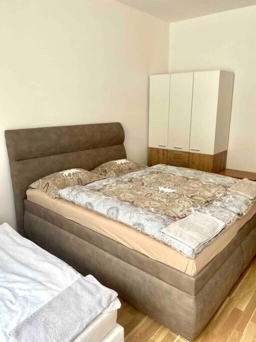 Spacious 2Br Apartment 6Min From Prague Castle! 外观 照片